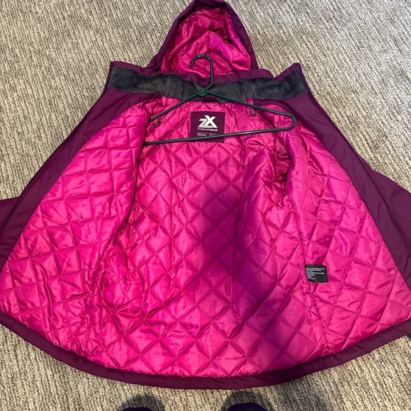 Ski jacket - Picture 3 of 3